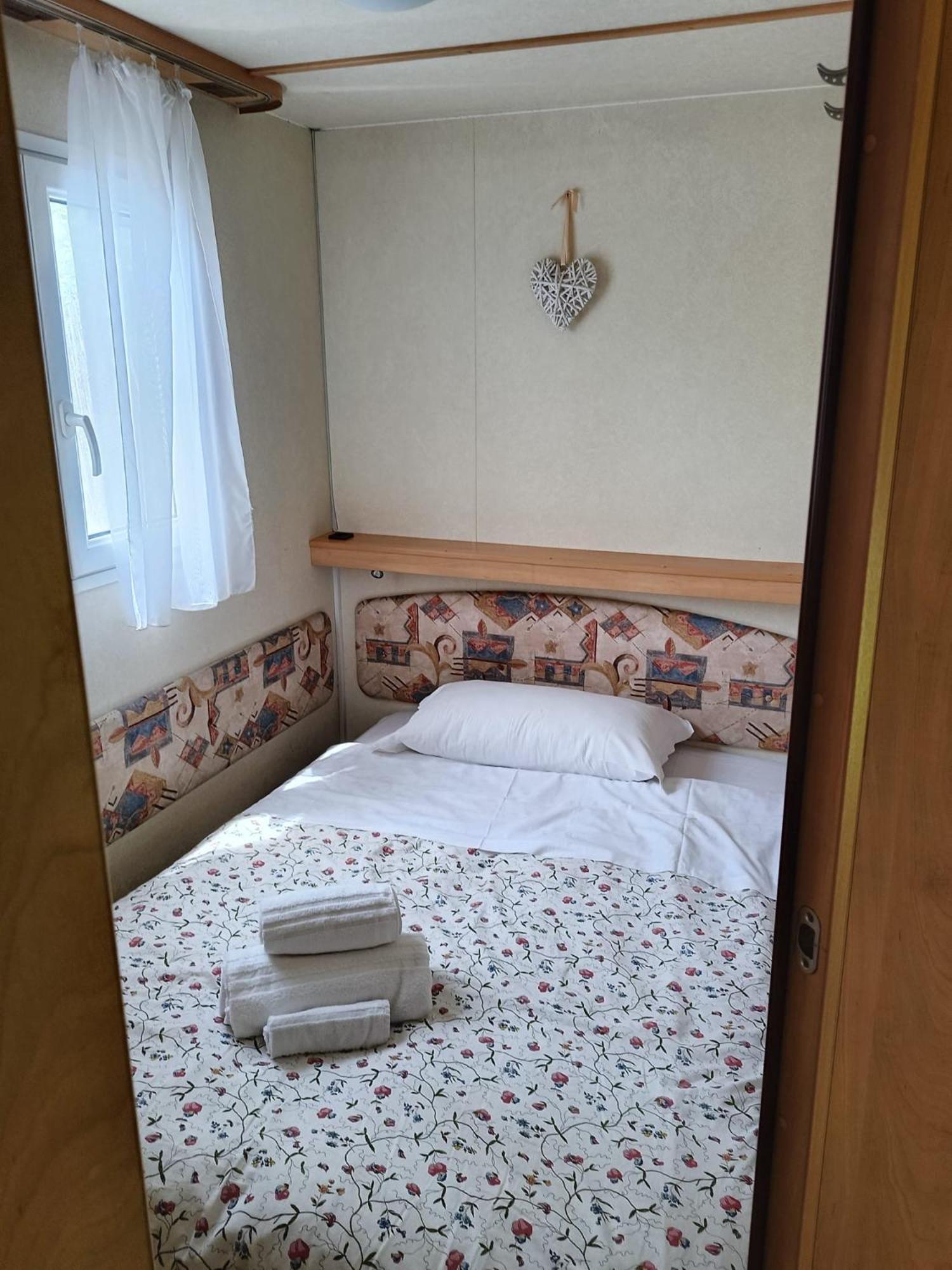 Bed and Breakfast Casa Di Alice Ca Lino Екстер'єр фото